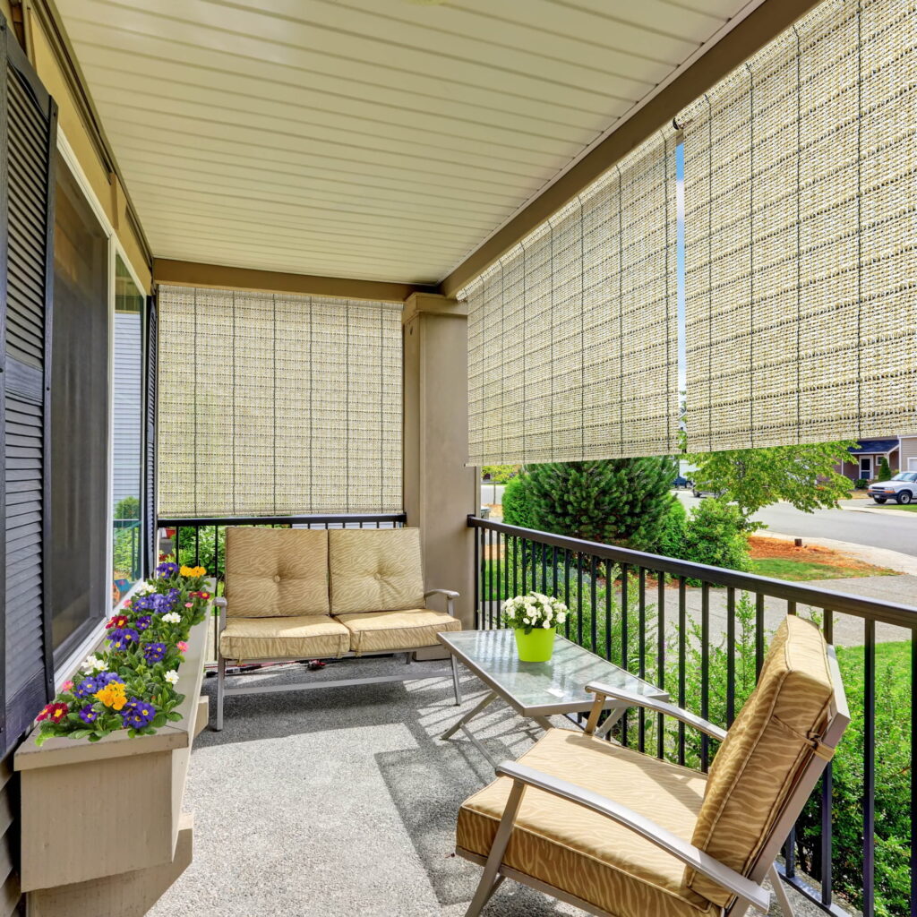TRAFER YOUR GARDEN,BALCONY AND OUTDOOR AREAS WITH STYLISH OUTDOOR BLINDS DUBAI