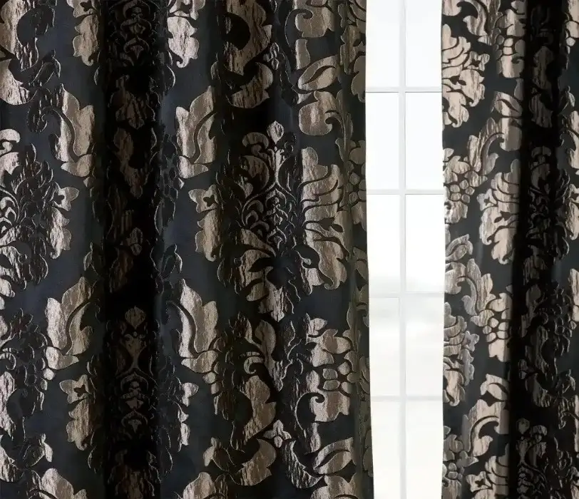 Silk Drapes in Al Barsha