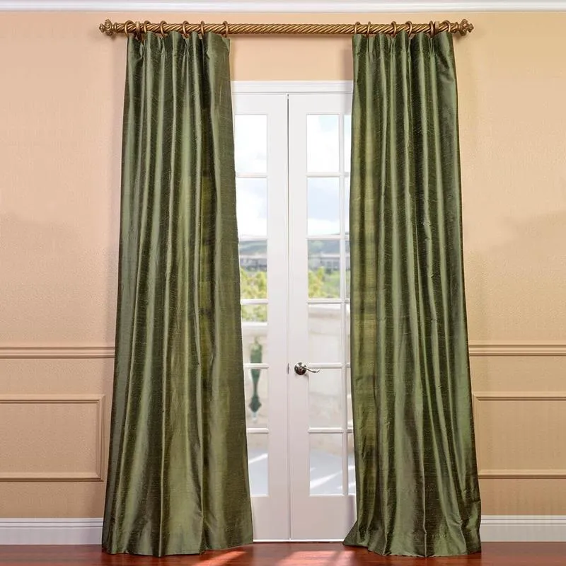Silk Window Curtains in Mirdif